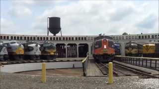 preview picture of video 'Streamliners at Spencer Taking a Spin on the Turntable'