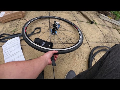 Schwalbe Lugano, bought new tires.