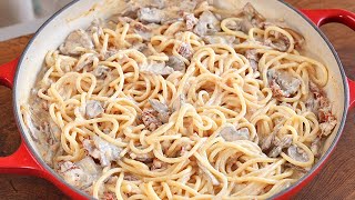 So tasty that you want to cook it again and again! Pasta with creamy sauce!