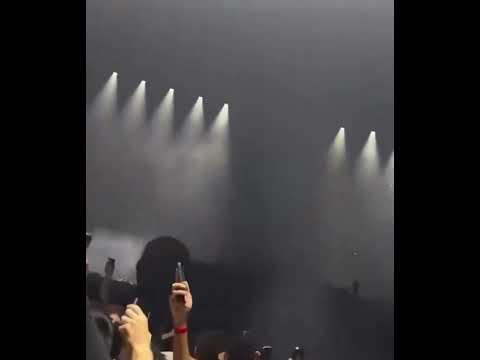 #TravisScott fans make a moshpit during his Circus Maxima Tour 🔥