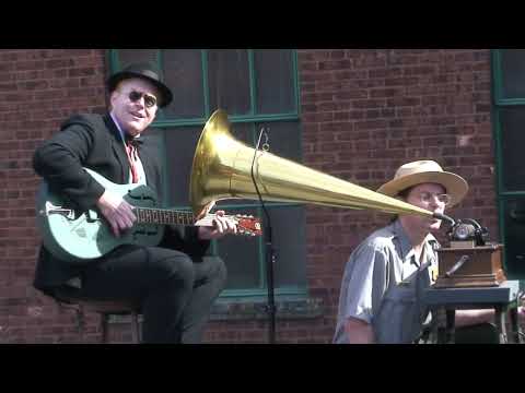 Edison Museum Wax Cylinder Recording Session