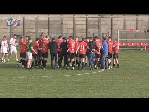 SŁOWIANIN GRĘBÓW - JUNIOR ZAKRZÓW 4:2 (1:0) -  FRAGMENTY MECZU I KOMENTARZE TRENERÓW