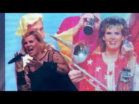 Mesečniki - Ne reci zbogom mi (MGNZ 2023)