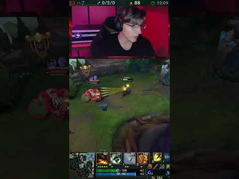 Graves Top vs Gragas: The Hitbox Struggle! 😤 | #LeagueOfLegends #Graves #LoLShorts