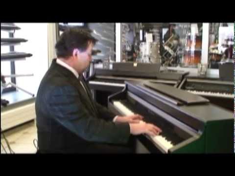 Sven Kullerkupp, piano  Ballade pour Adeline..Kawai CA 90