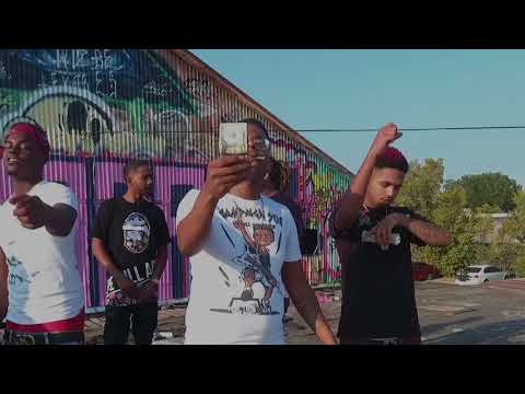 Fat Glo Ft Campaign Self, SloMo Duwop, & SelfMadePeezo |  COLORS | shot by @AustinLamotta