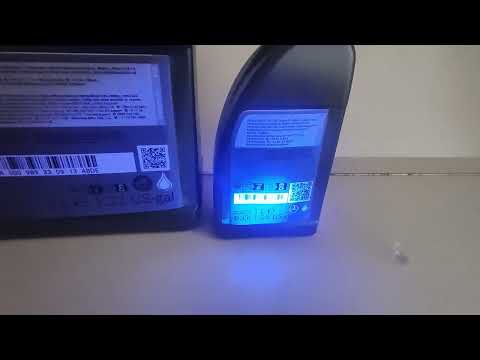 Mercedes-Öl 229.52 1L- und 5L- Kanister auf UV-Schutz gegen Fälschung prüfen.