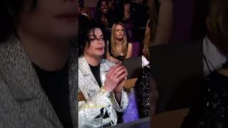 A QUEEN SINGS TO A KING👸🤴❤️❤️🕊️🕊️#whitneyhouston #michaeljackson #2001 #msg