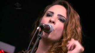 Camila Garófalo - Ain&#39;t it strange |Patti Smith| (Som e Prosa)