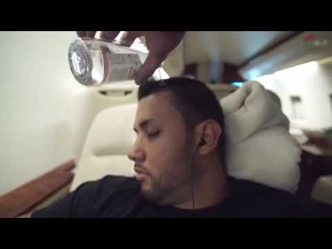 Justin Bieber via Bkstg  Flashback lol   having fun on the plane with water & bodyguards