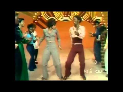 Soul Train Line 1974 (Earth, Wind & Fire - Mighty Mighty)