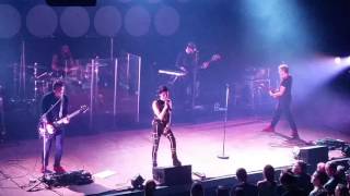 SUPERBUS - Radio Song (Live in Toulouse 2016)