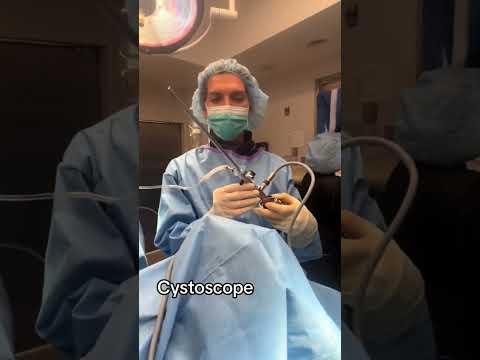 Behind the scenes of kidney stone surgery! #kidneystone #urology #operatingroom #surgery #medical