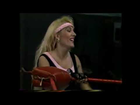 Steve Austin & Jeannie Clark vs. Chris/Toni Adams  USWA Dallas 1990