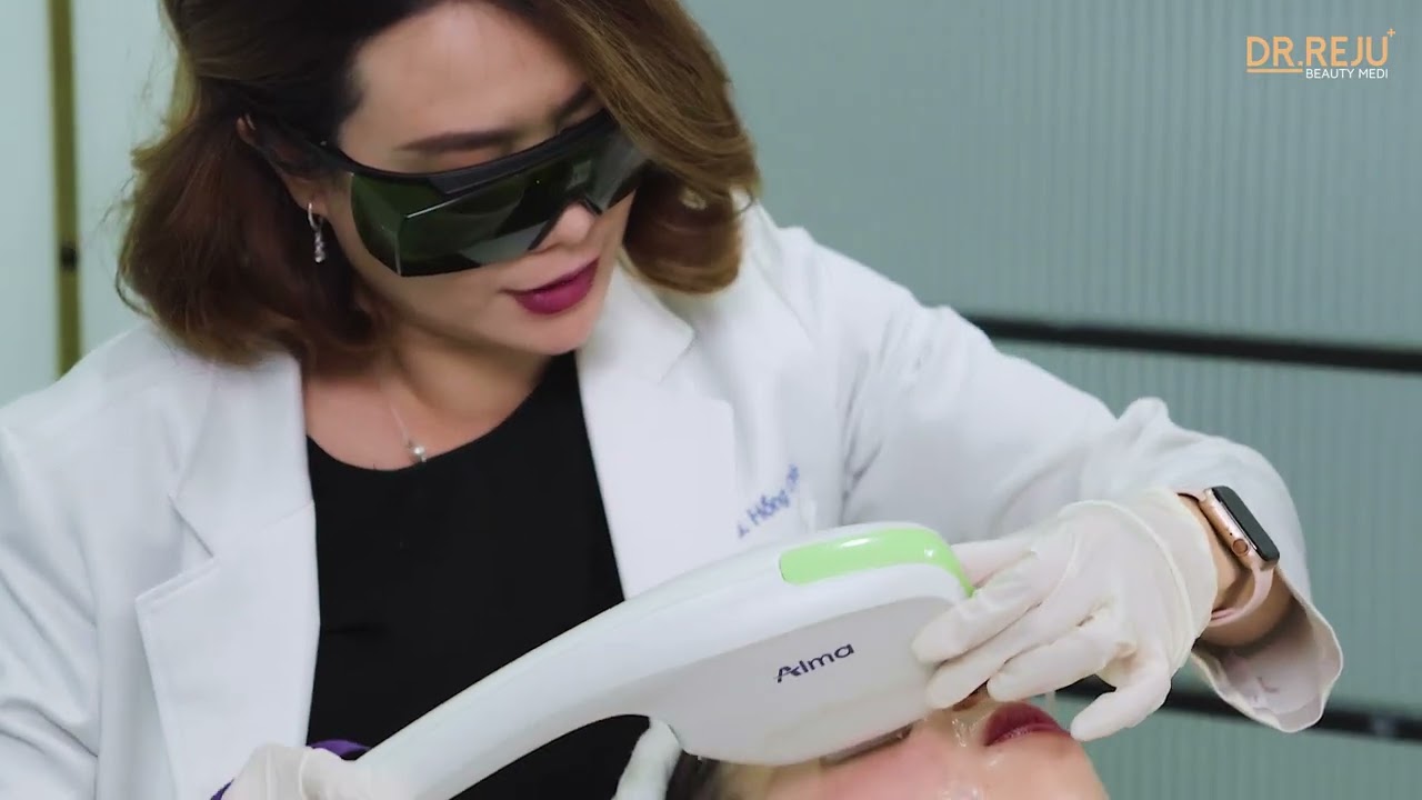Liệu pháp trắng sáng da bật tông với Laser DYE VL