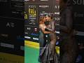 WHEN TWO BEAUTIES MET Kritisanon Samantha Shorts Bollywood Actress Iifa