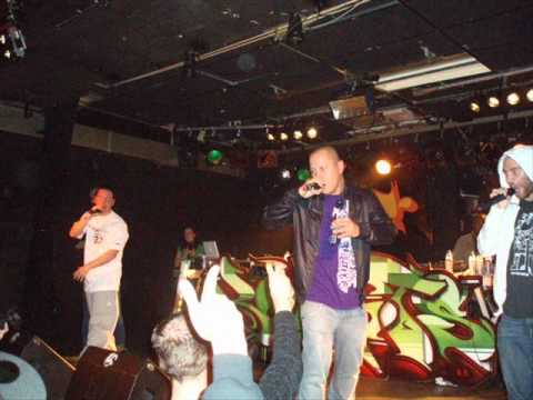 Spacekees en Tenshun ziektig