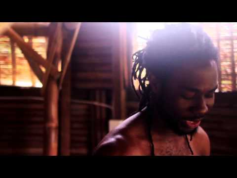 M3NSA - Kelewele Pimpin (Official Music Video)