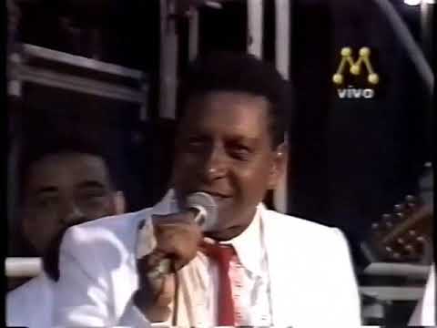 Rico Medeiros e Joãozinho Trinta estreiam pela Viradouro em 1994 - Tereza de Benguela