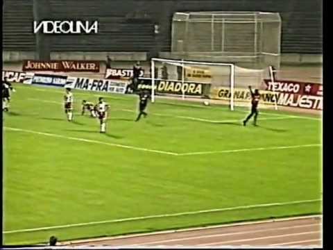 1993/94, Coppa Uefa, Dinamo Bucarest - Cagliari 3-2 (01)