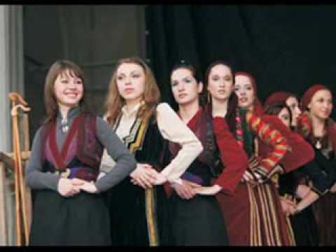 Pindu - Spunu-nji feata njica dzanca ( Inima ti tini-nj bati)