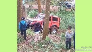 preview picture of video 'ofroad jeep d D'Reungit Foreust'
