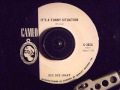 DEE DEE SHARP -  IT'S A FUNNY SITUATION