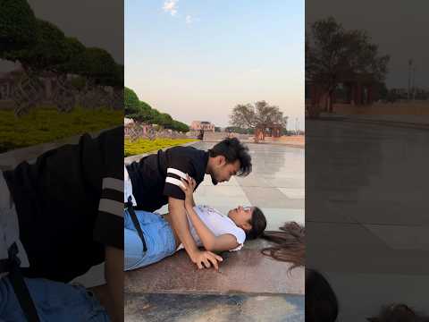 Ye Kya Hogya😱Batao Anushka Ke Chot Lagi Ki Ni?🙈😅#viral #ariff262 #youtubeshorts #shorts #trending