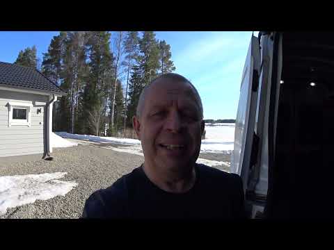 Raavas mies meinaa herkistyä