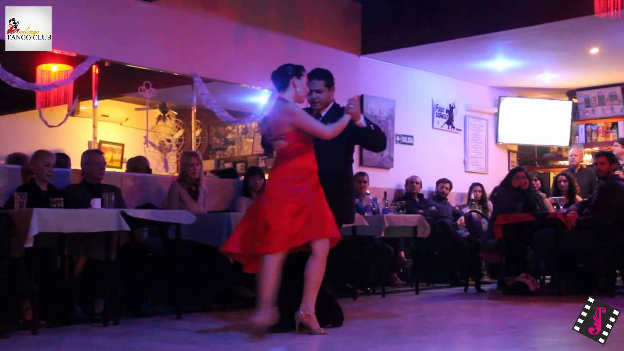 NADIA IBAÑEZ Y DIEGO CHANDIA en el Tango Club 01