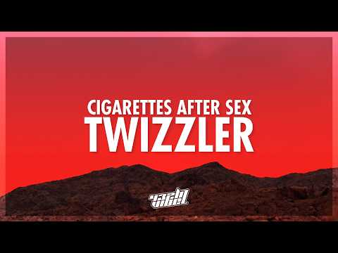 Cigarettes After Sex world premiere their new song \