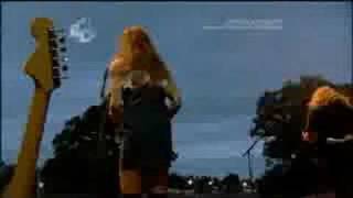 THE ZUTONS - PRESSURE POINT @ V FESTIVAL 2008