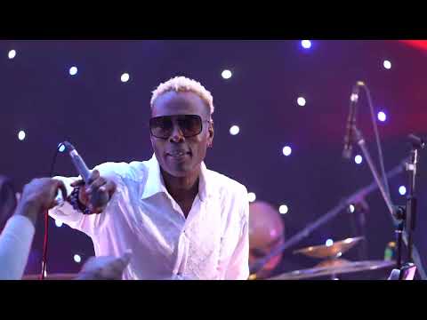 DISIP: BOPÈ PA PAPA  - BEST LIVE / LIVE  NAN MONTREAL - 10 ANS IBOMIZIK