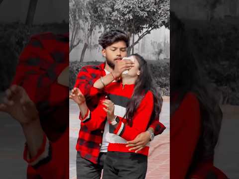 Y Lo Me To Chori Ho Gyi 🥹…. Odhni Odh Ke Nachu Ft.Udit Narayan ll #foryou #ytshort #youtubeshorts