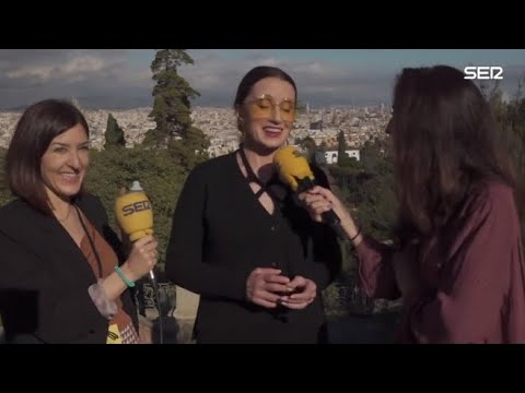 Luz Casal recuerda una de las cosas más surrealistas que ha vivido durante una actuación - Zapeando