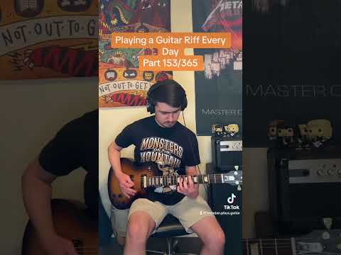 Playing a Guitar Riff Every Day Part 153/365: Hall of the Mountain King - Savatage