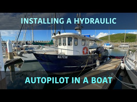 Installing a hydraulic autopilot on a boat