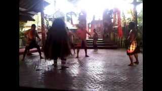 preview picture of video 'Barong Rangda Leak Dance'
