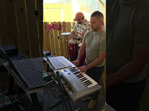 Promotional video thumbnail 1 for Puro Swing Band