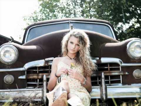 download lagu mp3 mp4 Belle Comme Un Coeur, download lagu Belle Comme Un Coeur gratis, unduh video klip Belle Comme Un Coeur