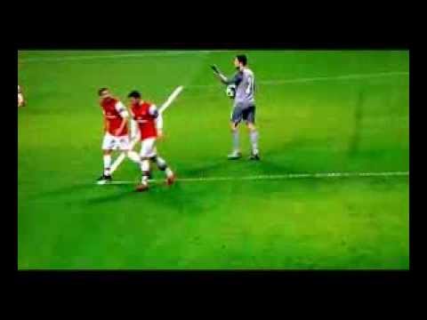 Mesut Özil arguing with Mathieu Flamini - Arsenal vs. FC Bayern Munich - 19/02/2014