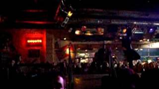 rushy rush en coyote