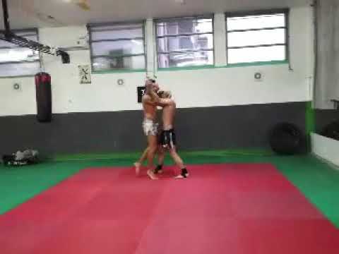 Clinch training🇹🇭muay thai 💪Turithai Pookakupt team