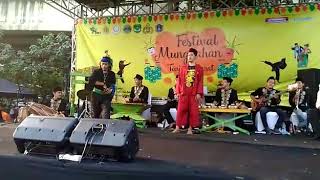 Download lagu Jawara Pantun Anak Betawi PAB. Manaf Agel Vs Jantuk. mp3