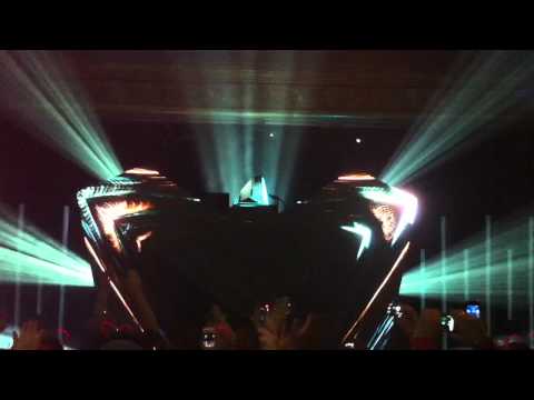Deadmau5 Live @ MUCH - Moar Ghosts N Stuff & Ghosts N Stuff [HD] Toronto January 4 2011