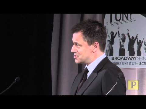 2010 Tony Winning Director Michael Grandage Wants Audiences "To Think Imaginatively"