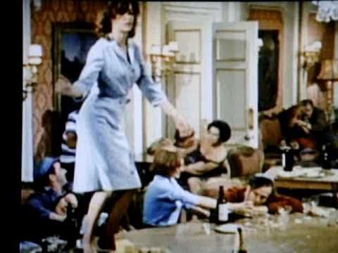 Nice Dancing 1 / 4  " The Day of the Triffids " 1962