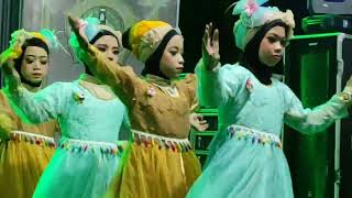 Download lagu tari islami terbaik 'maulayasholli mix agmal wahda' ala santri nurusshomad || kreasi tari Islami mp3