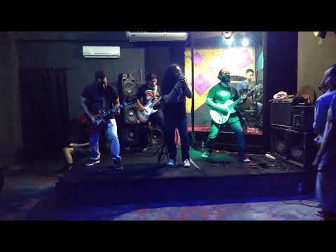 Velha Maldita video