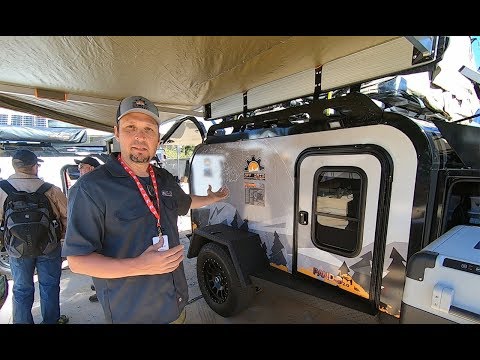 Off Grid Trailers: The Pando 2.0 Teardrop Trailer at Overland Expo